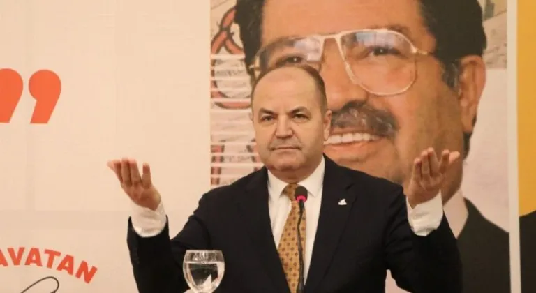 Anavatan Partisi'nin Kurucusu Turgut Özal, Türk Siyasetine ve Modernleşmeye Katkılarıyla Anıldı