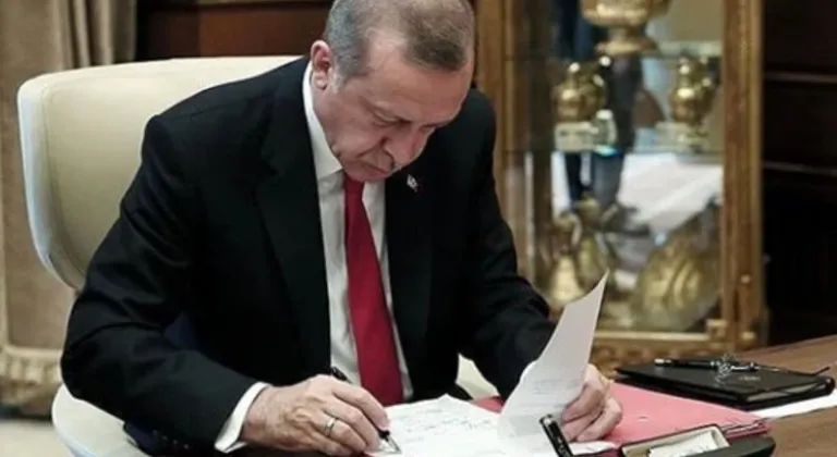 Cumhurbaşkanı Erdoğan'ın İmzasıyla Büyükelçi Atamaları Resmi Gazete'de Yayımlandı