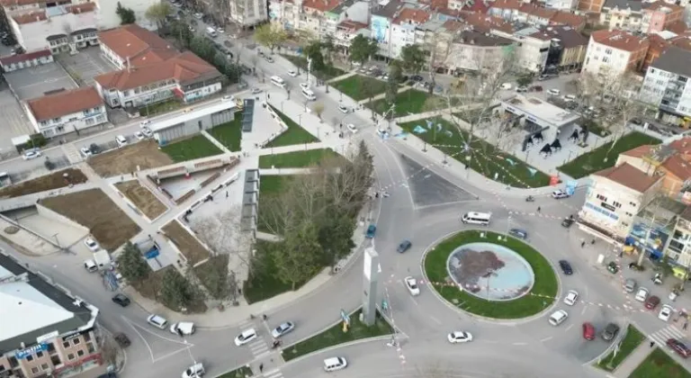İnegöl Merkez Park Projesiyle Şehre 200 Araçlık Ücretsiz Otopark Kazandırdı