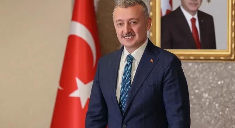 Kocaeli Büyükşehir Belediye Başkanı Tahir Büyükakın: '23 Nisan'da Tüm Çocuklar Gülmeli'