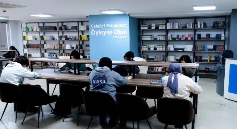 Kocaeli'de Eğitimde Yeni Dönem: 'Etüt-Kütüphane' Projeleri Hayata Geçirildi