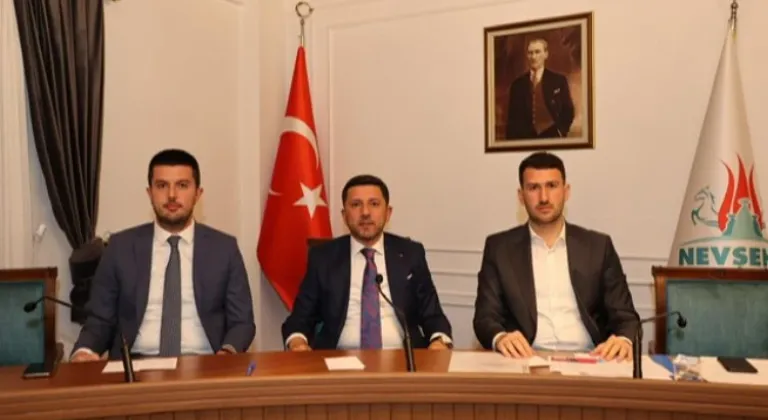 Nevşehir Belediye Meclisi, Başkan Arı yönetiminde ilk toplantısını yaptı