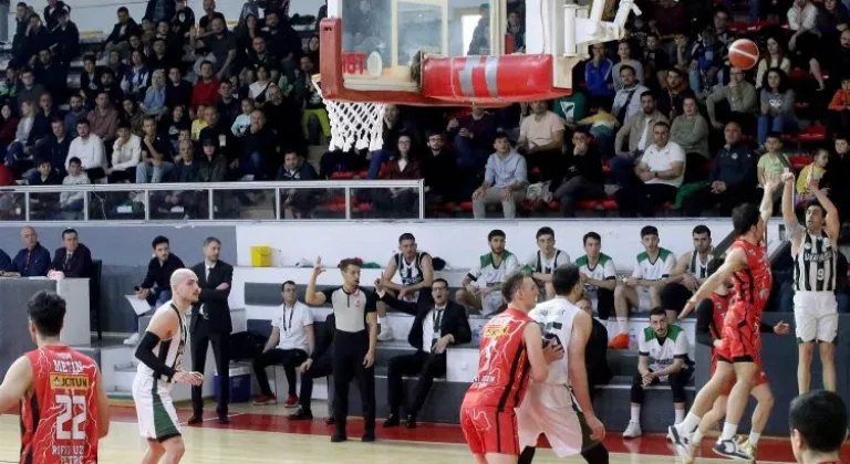Sakarya Büyükşehir Basketbol Takımı, Teşvikiye Spor'u Son 16'da Mağlup Ederek Yükselişini Sürdürdü