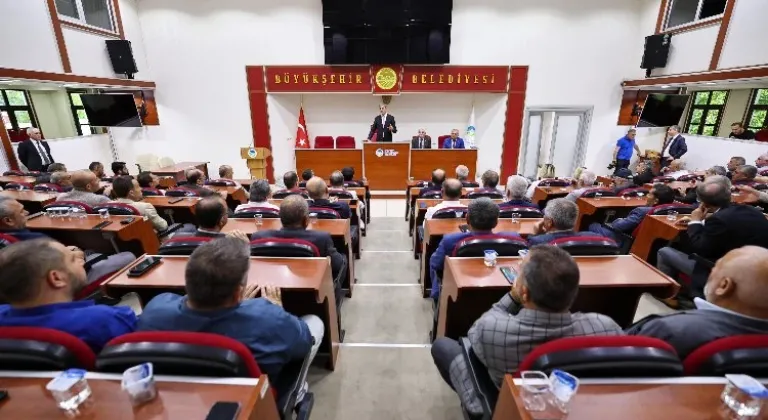 Sakarya Büyükşehir Belediye Başkanı Alemdar Muhtarlara Destek Vaat Etti