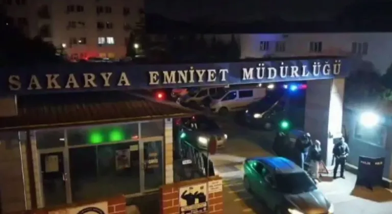 Sakarya'da Bozdoğan-11 Operasyonu: 33 Kişi Gözaltına Alındı!