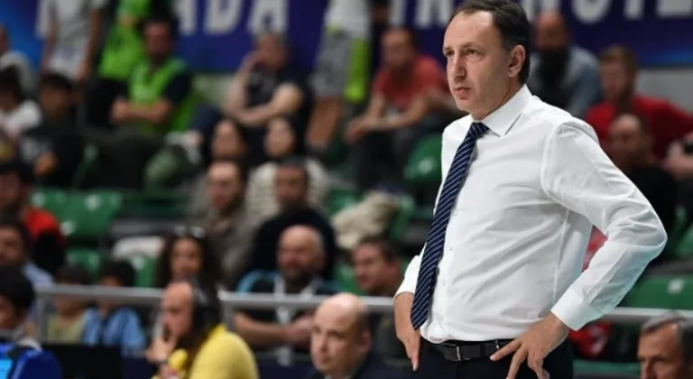 TOFAŞ Basketbol Takımı Başantrenörü Orhun Ene'den Sezon Sonu Hedefi: 'Sezonu Güzel Bir Yerde Bitirmek İstiyoruz'