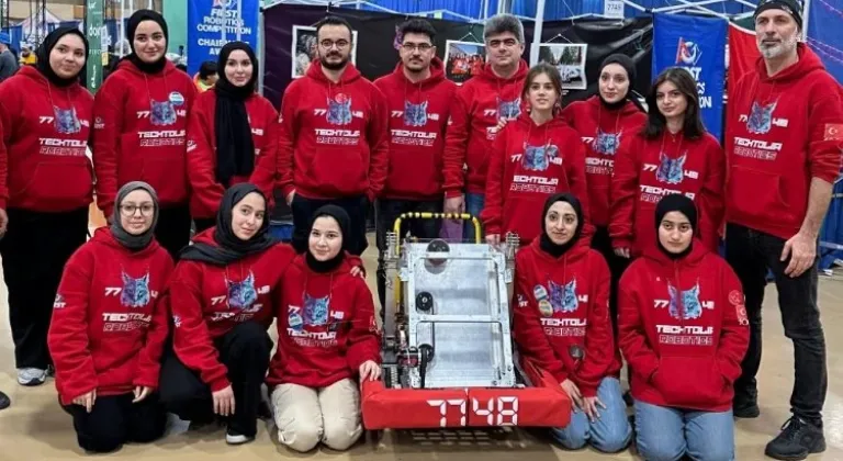 Türk Kız Robot Takımı ABD'den Ödülle Dönüyor